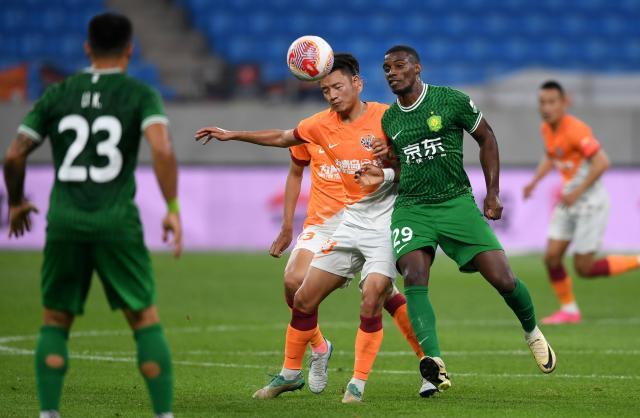 乐鱼线上登陆-【中超】于大宝染红曹永竞破门 海牛逼平10人国安